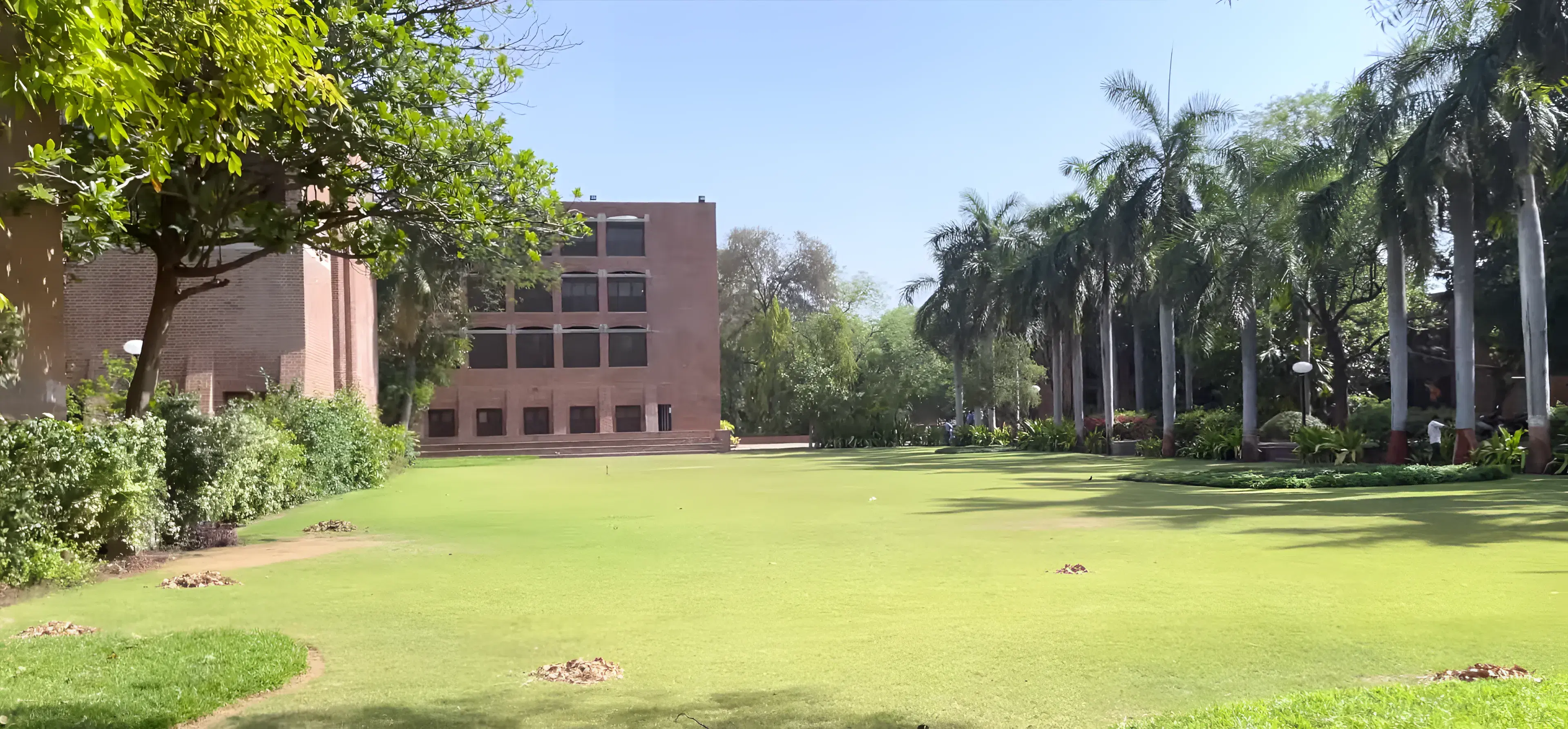 IIM Ahmedabad academic infrastructure photo 27